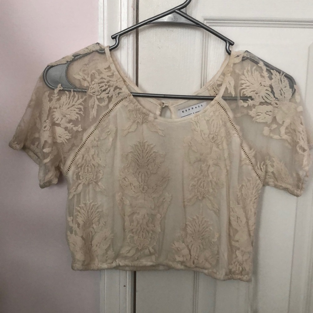 Kendall+Kylie Crop Top